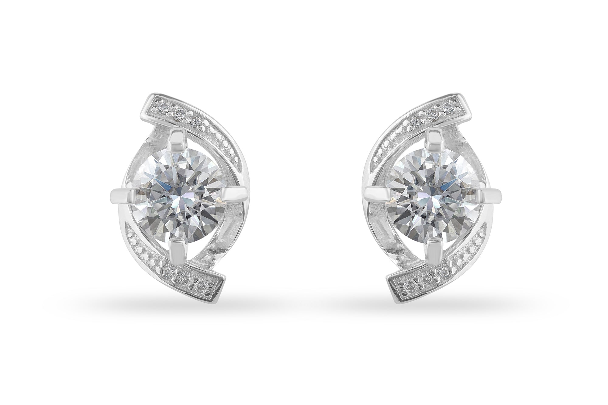 Twisted Moissanite Stud Earrings